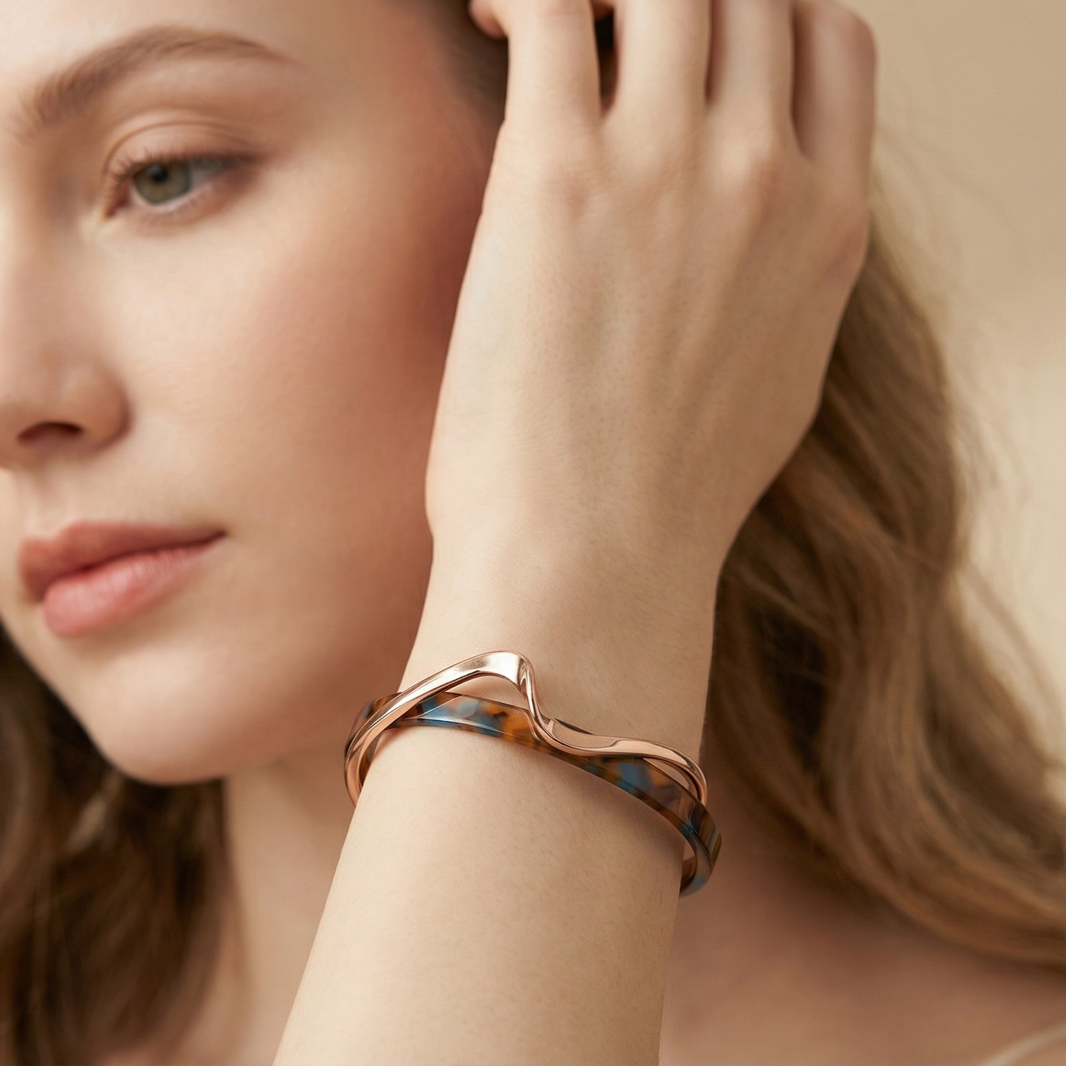Light-luxury Panel Curved Metal-textured Korean-style Trendy Social Media Worthy Jewelry