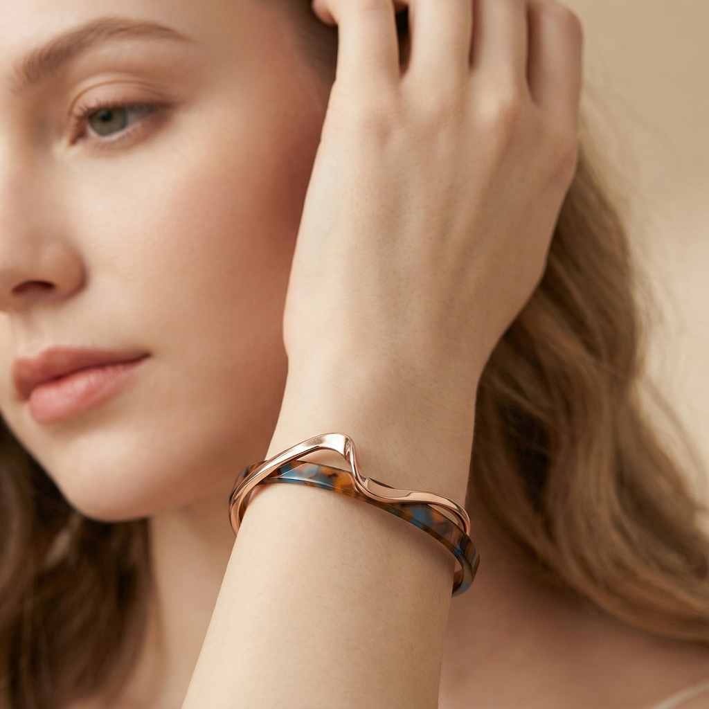 Light-luxury Panel Curved Metal-textured Korean-style Trendy Social Media Worthy Jewelry