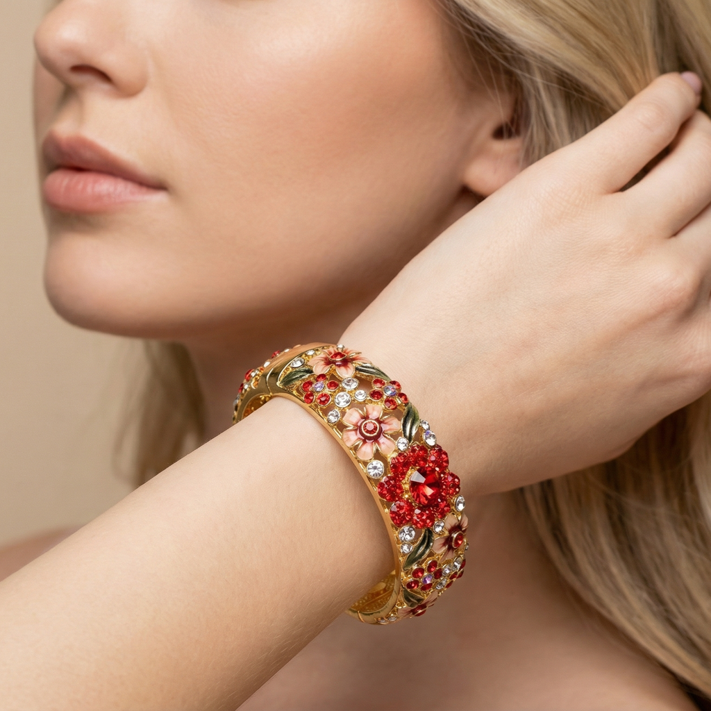 Womens Diamond-encrusted Full-circle Bracelet
