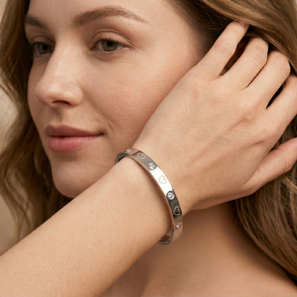 High-grade Titanium Steel Bracelet Gold-plated Diamond Stainless Steel Bracelet Women